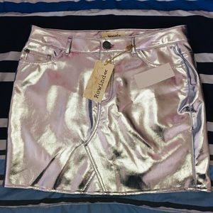NEW! Silver Metallic faux Leather mini skirt